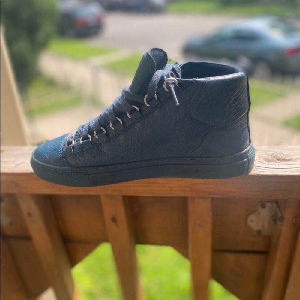 Balenciaga Arenas